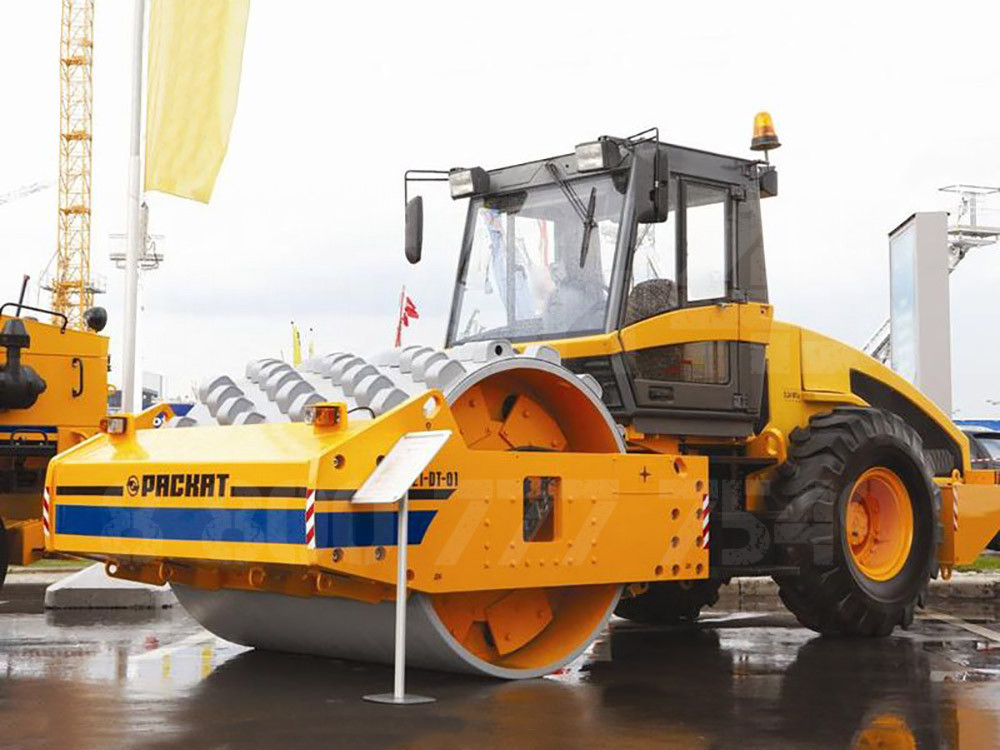 Купить Каток грунтовый RV-21 DT и другую дорожную, коммунальную, строительную спецтехнику в Торговом Доме «Регион 45».