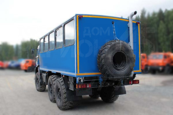 Купить Вахтовый автобус Камаз 43502-3036 и другую дорожную, коммунальную, строительную спецтехнику в Торговом Доме «Регион 45».