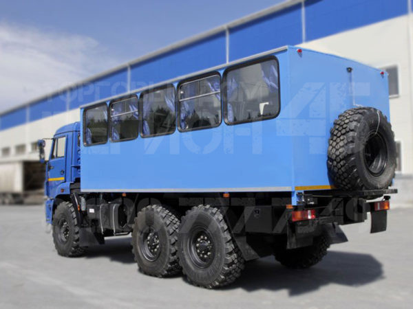 Купить Вахтовый автобус Камаз 43502-3036 и другую дорожную, коммунальную, строительную спецтехнику в Торговом Доме «Регион 45».