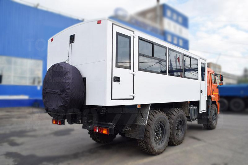 Купить Вахтовый автобус Камаз 43502-3036 и другую дорожную, коммунальную, строительную спецтехнику в Торговом Доме «Регион 45».