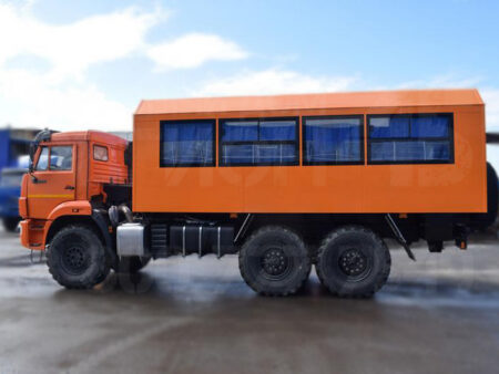 Вахтовый автобус Камаз 43118-3011 - Изображение 1