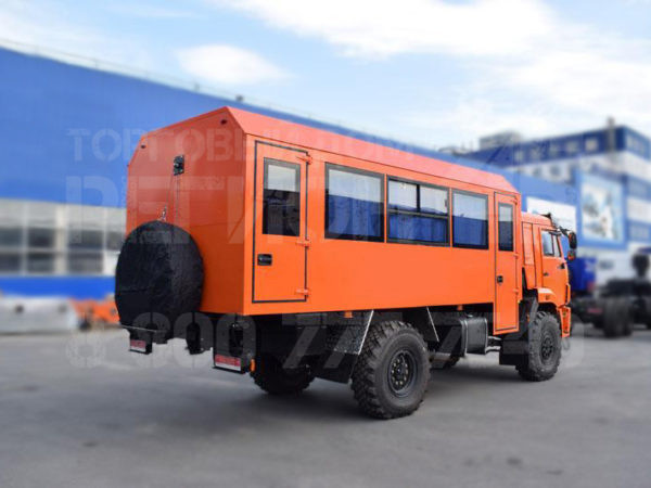 Купить Вахтовый автобус Камаз 43502-3036 и другую дорожную, коммунальную, строительную спецтехнику в Торговом Доме «Регион 45».