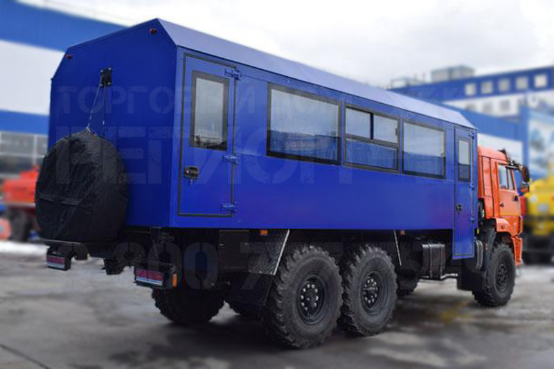 Купить Вахтовый автобус Камаз 43502-3036 и другую дорожную, коммунальную, строительную спецтехнику в Торговом Доме «Регион 45».