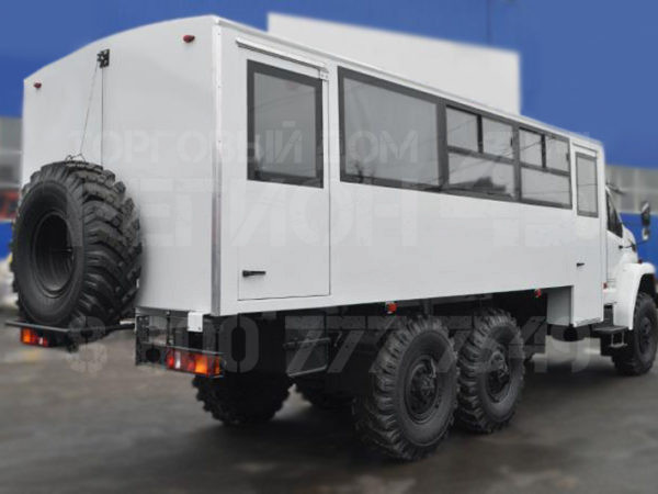 Купить Вахтовый автобус Урал-NEXT 32551-5013-71Е5 и другую дорожную, коммунальную, строительную спецтехнику в Торговом Доме «Регион 45».
