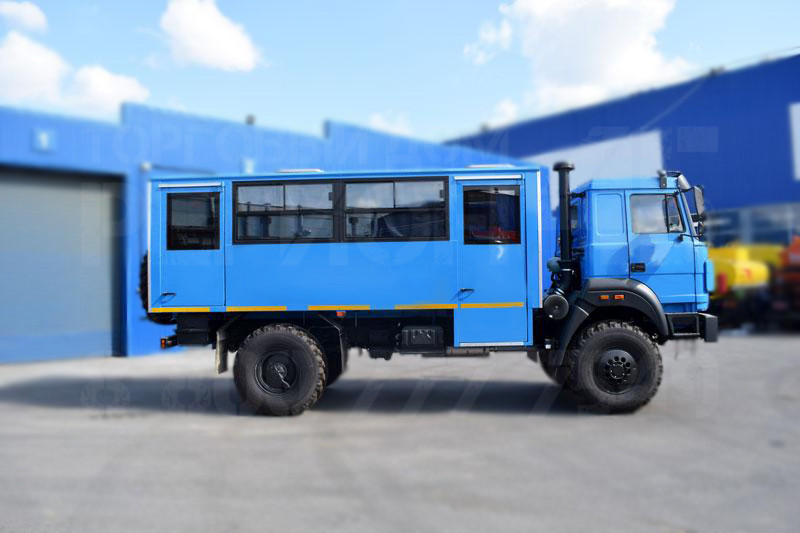 Купить Вахтовый автобус УРАЛ 32552-3013-79Е5 и другую дорожную, коммунальную, строительную спецтехнику в Торговом Доме «Регион 45».