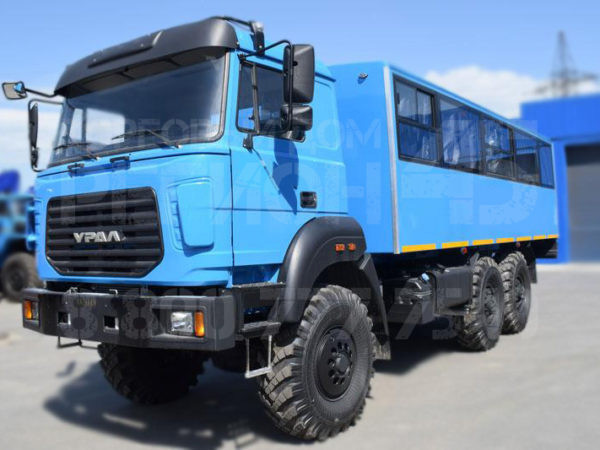 Купить Вахтовый автобус УРАЛ 3255-3013-79Е5 и другую дорожную, коммунальную, строительную спецтехнику в Торговом Доме «Регион 45».