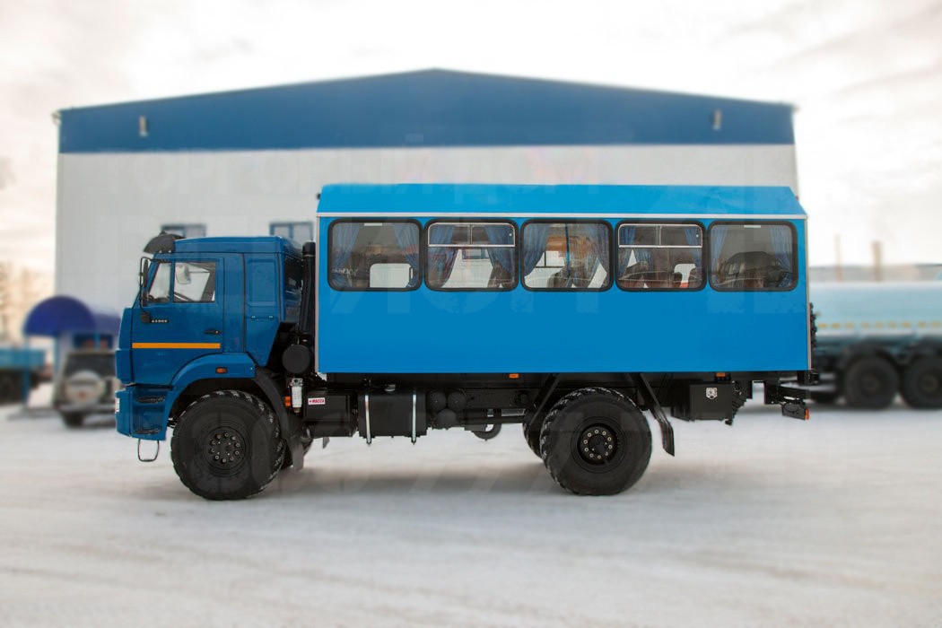 Купить Вахтовый автобус Камаз 43502-3036 и другую дорожную, коммунальную, строительную спецтехнику в Торговом Доме «Регион 45».