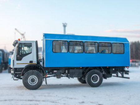 Вахтовый автобус IVECO-AMT 423900 - Изображение 1