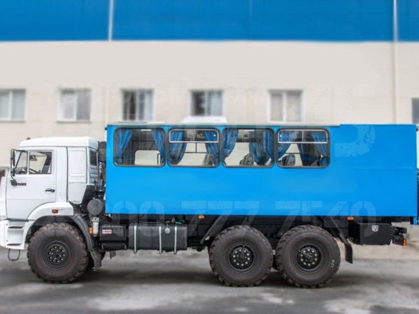 Купить Вахтовый автобус Камаз 43502-3036 и другую дорожную, коммунальную, строительную спецтехнику в Торговом Доме «Регион 45».