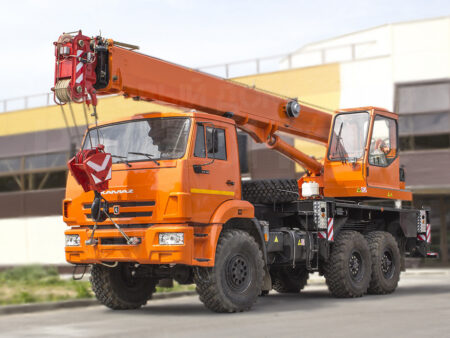 Автокран КамАЗ-43118  КС-35719-7-02 6х6 - Изображение 1
