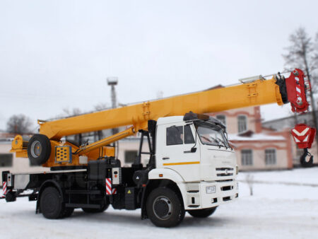 Автокран КамАЗ-53605 КС-45719-8К 4х2 - Изображение 1